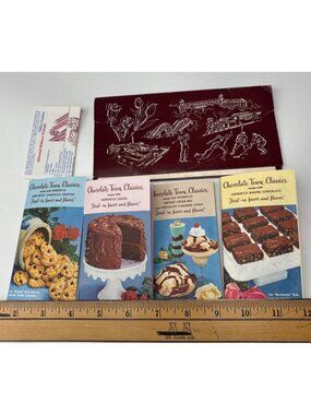 Hersheys Chocolate Town Recipe Collection Souvenir Set 1960s Baking Booklet Vtg